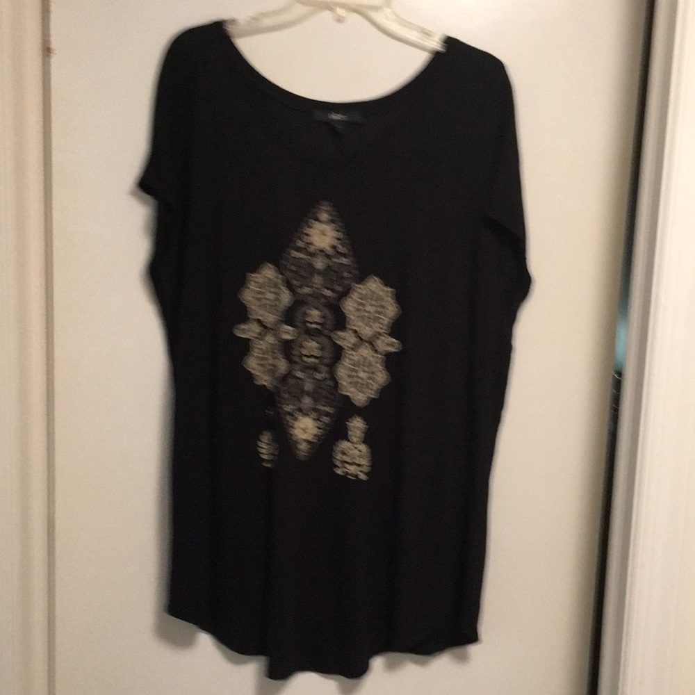 Short Sleeve Graphic Tunic Top